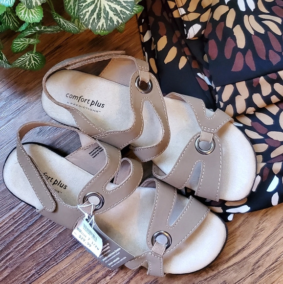 comfort plus by Predictions Shoes - NWT!  Comfort Plus by Predictions Sandals